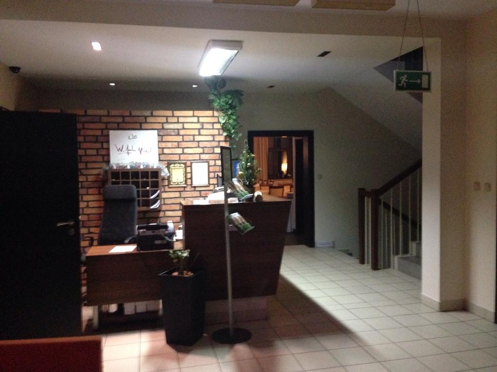 Willa Strzelnica Hotell Kościerzyna Exteriör bild